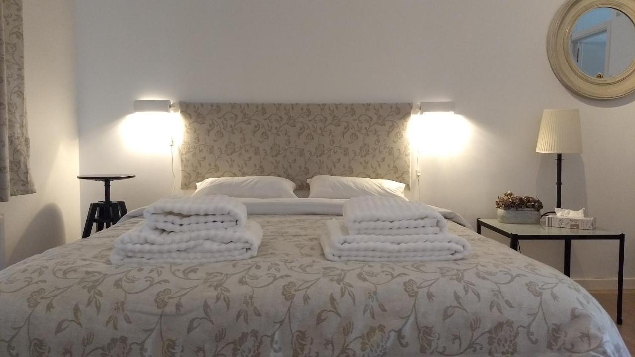 Cozy Guesthouse Loviano Esterno foto